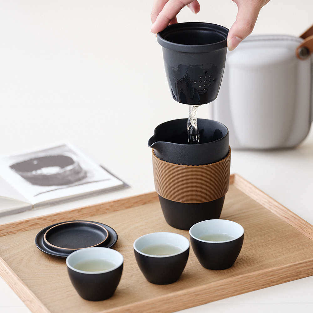 闻说|黑砂出尘快客杯户外陶瓷一壶三杯便携外出旅行功夫茶具套装
