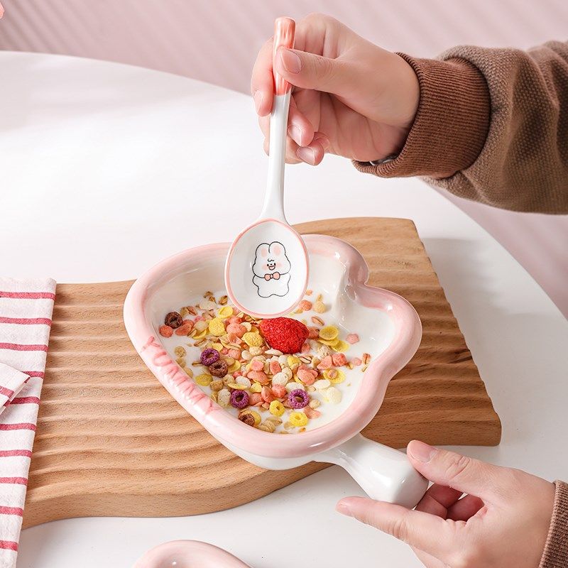 亚米兔卡通带手柄碗大号陶瓷烘焙芝士焗饭烤碗高颜值可爱水果盘