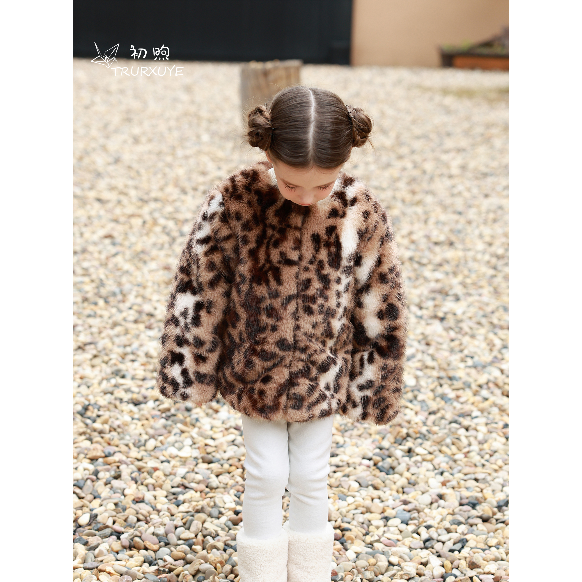 女童黄棕南美貂环保皮草大衣