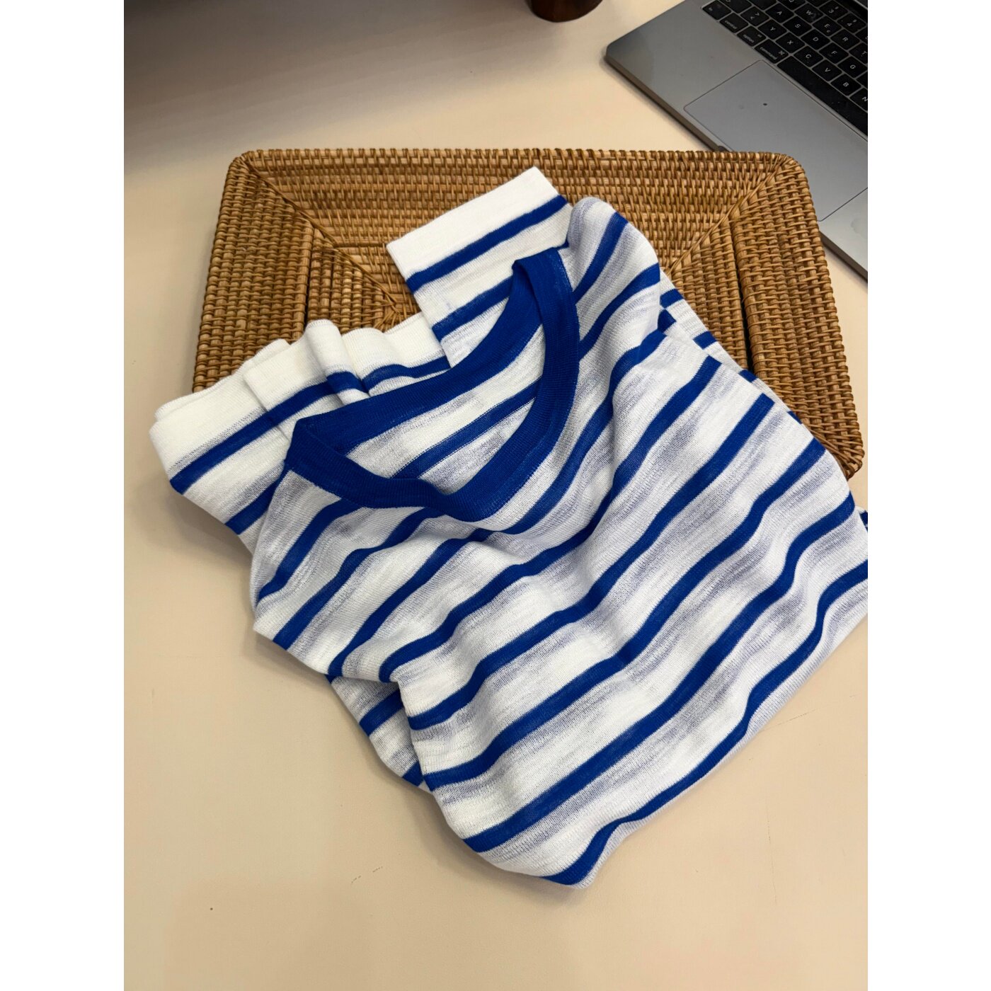 凉感蓝白条纹针织衫女夏季轻薄长袖透气防晒罩衫宽松慵懒气质上衣