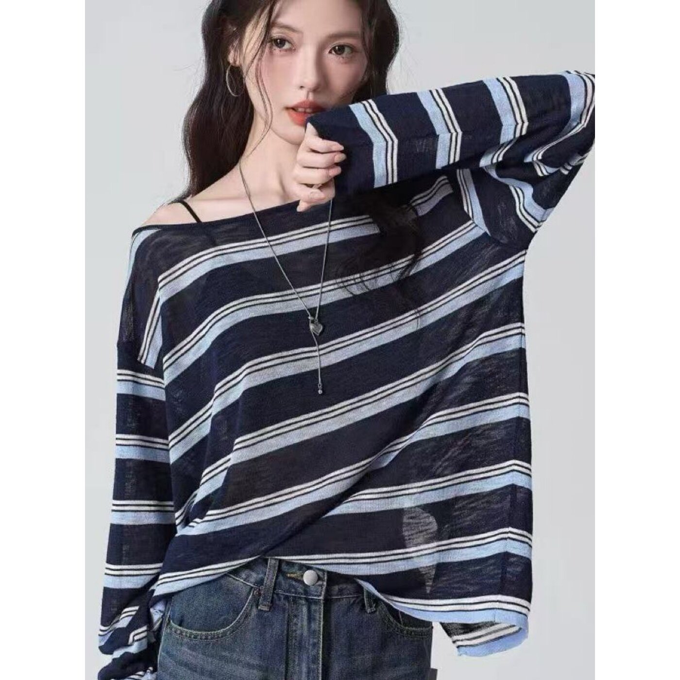 法式轻薄微透条纹斜肩长袖T恤女夏季宽松防晒罩衫显瘦松弛感上衣
