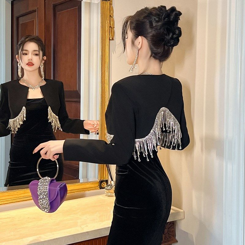 法式独特超好看开衫流苏短外套性感百搭高级感时髦长袖黑色上衣女,女装/女士精品,短外套,淘宝优惠券,粉丝福利购,淘宝优惠卷