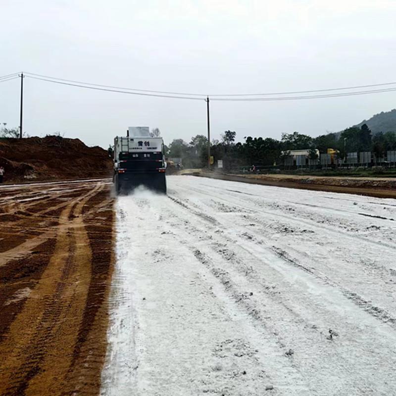 白灰撒料设备修路用料撒布车消解灰铺灰机一机多用