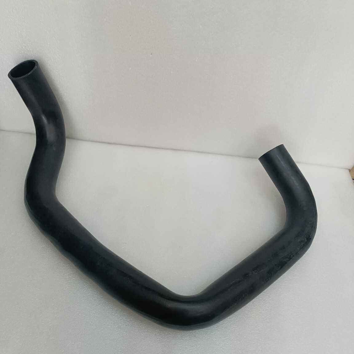 挖掘机现代485-9 485-9T  520-9Vs水箱散热器上水软管11QB-41130