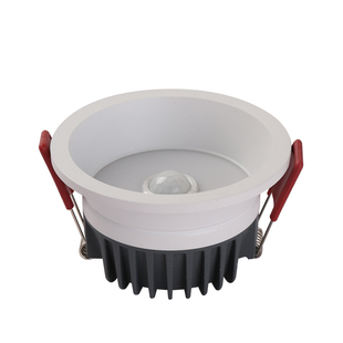 充电人体红外感应嵌入式筒灯低压12VLED免布线防眩晕家用高端桶灯