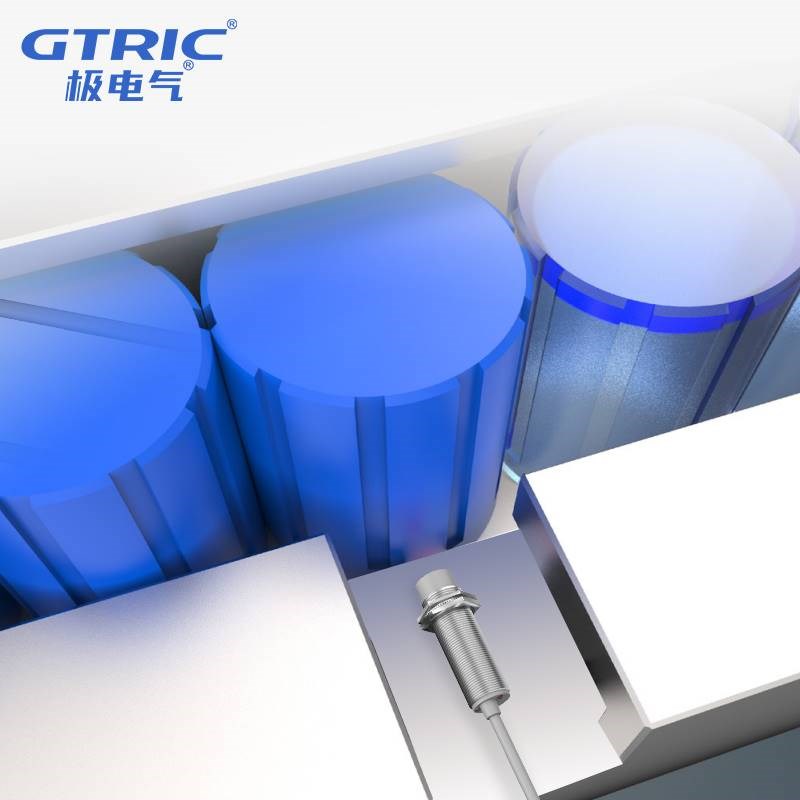 电容式接近开关三线24V传感器NPN料液料位物料MR18感应开关220V