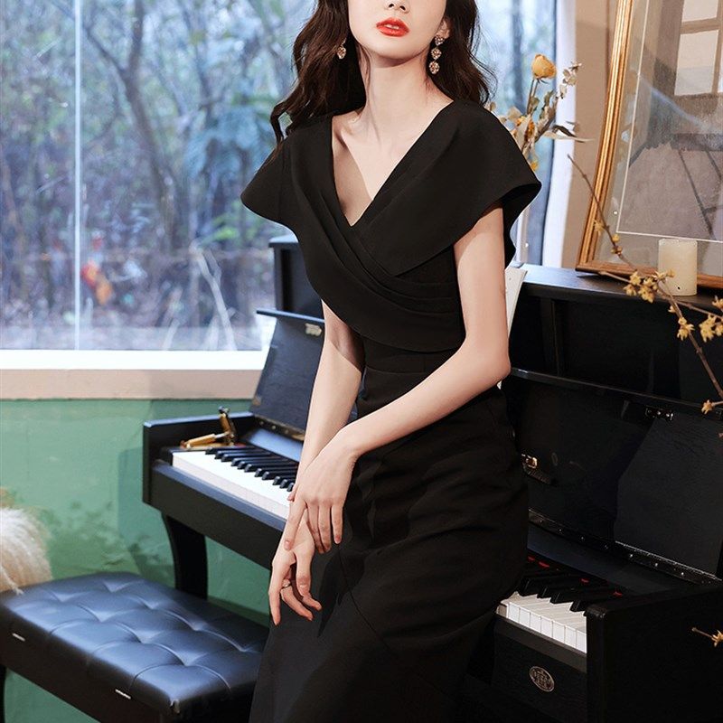 黑色晚礼服裙女拉链款宴会主持人气质简约大学生艺考钢琴演出礼服