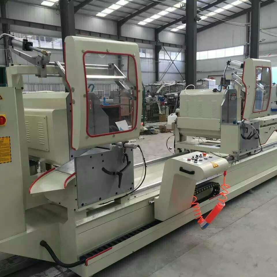 安全围栏防护罩隔断工业铝型材数控精密双头切割锯铝合金加工设备