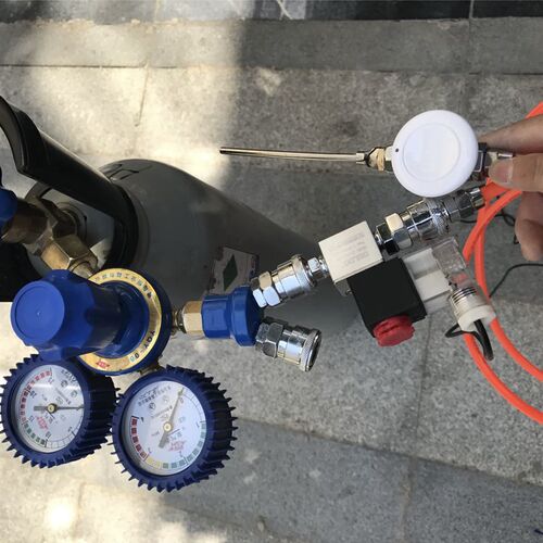 氦气表 双表双头 扩球器 可以充 地爆 天爆省时又省力 轻松冲地爆