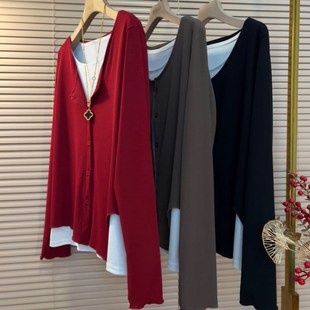 胖mm2023早秋新款长袖T恤女宽松显瘦时尚大码假两件打底衫上衣潮