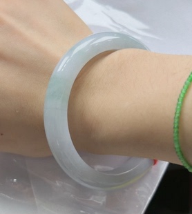 翡翠飘花手镯 璇姐专享