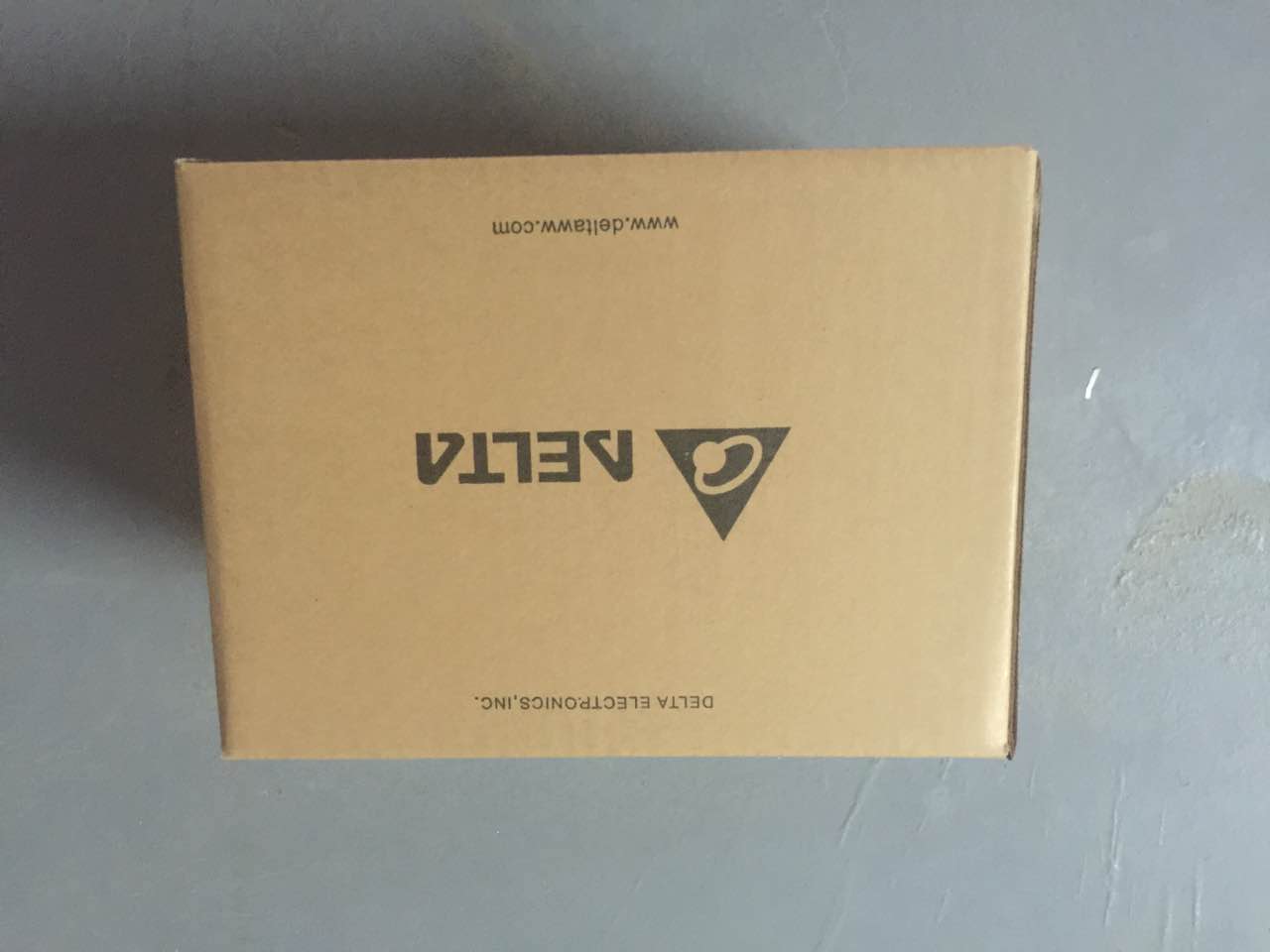 台达变频器VFD022M43B 三相3P80V 2.2kw