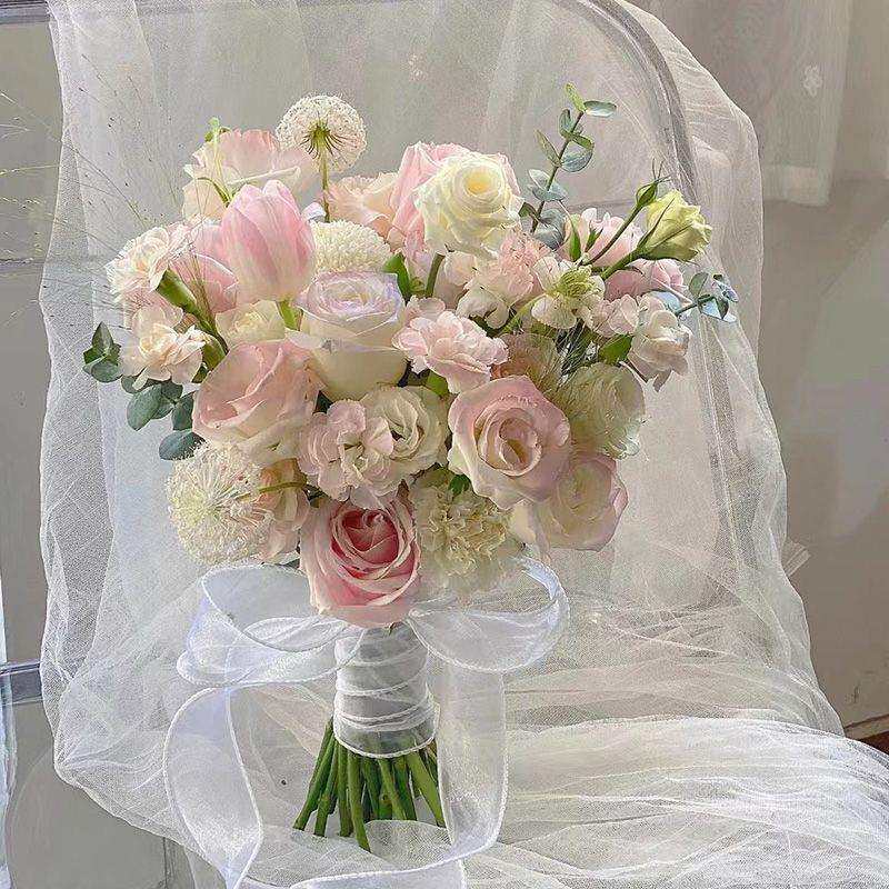 七夕婚礼手捧花新娘手捧结婚出片郁金香领证仿真花拍照道具