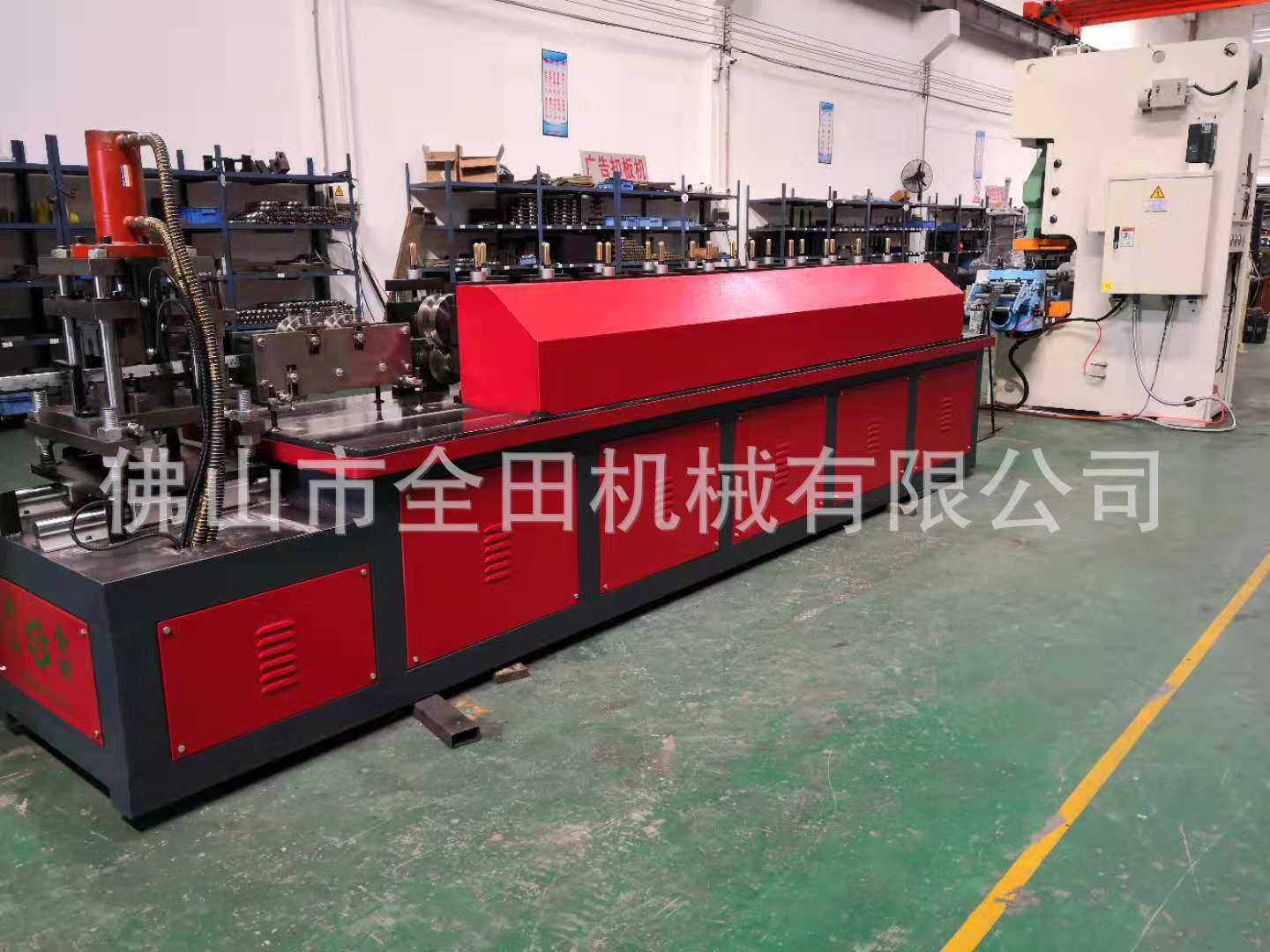 高速轻钢卡式龙骨机数控角铁机 铝扣板卡骨机广告扣板卡骨机