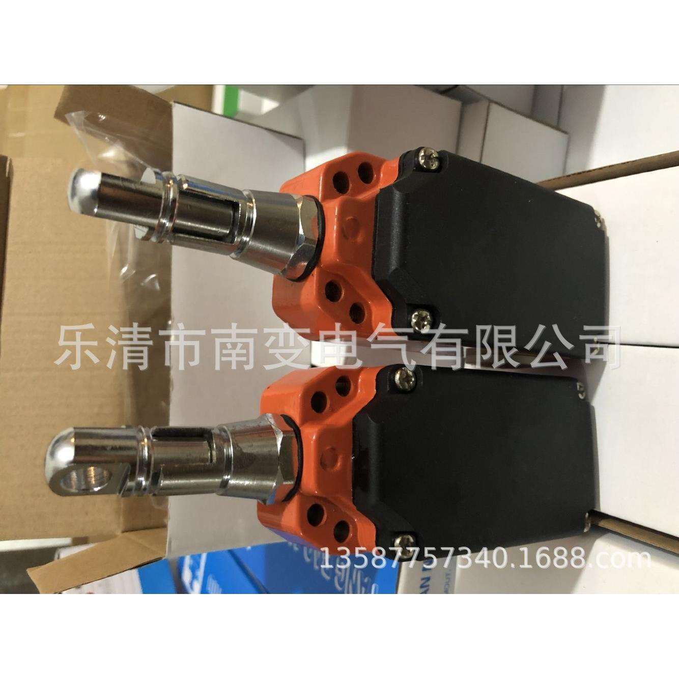 安全急停限位开关拉线开关LS-LX-Z/S手动自动紧急拉绳开关380V