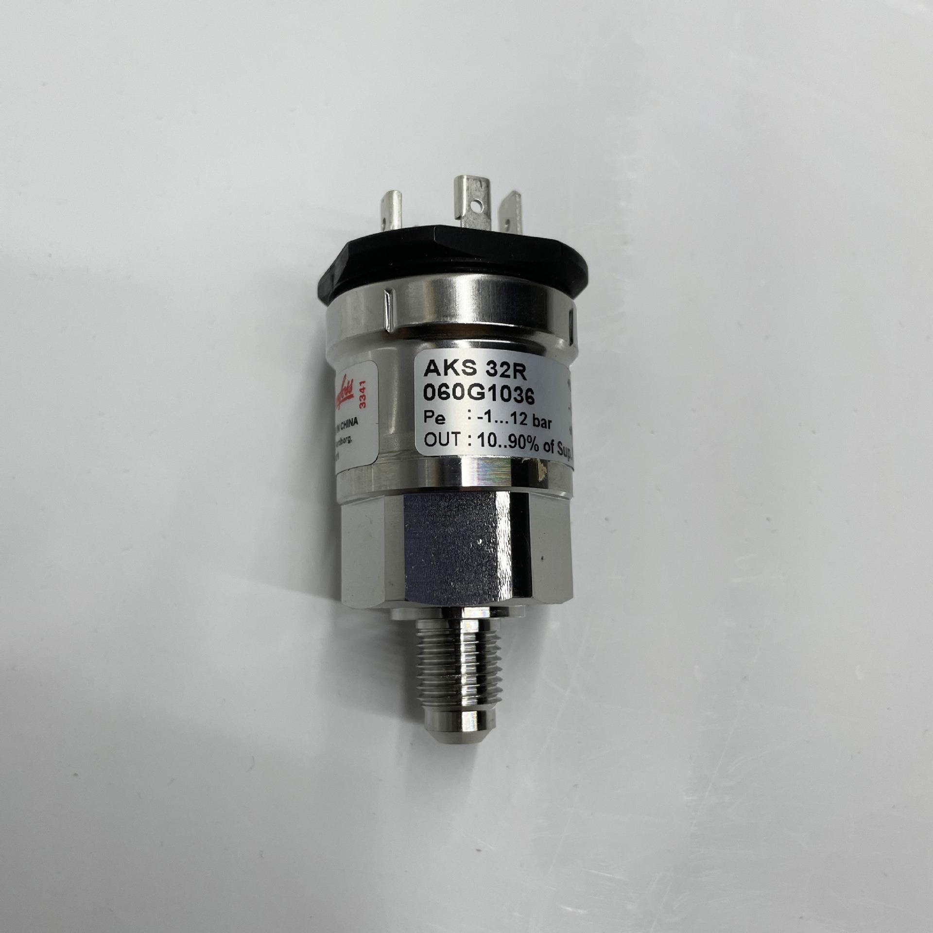 Danfoss丹佛斯AKS 32R分体式低压压力传感器060G1036