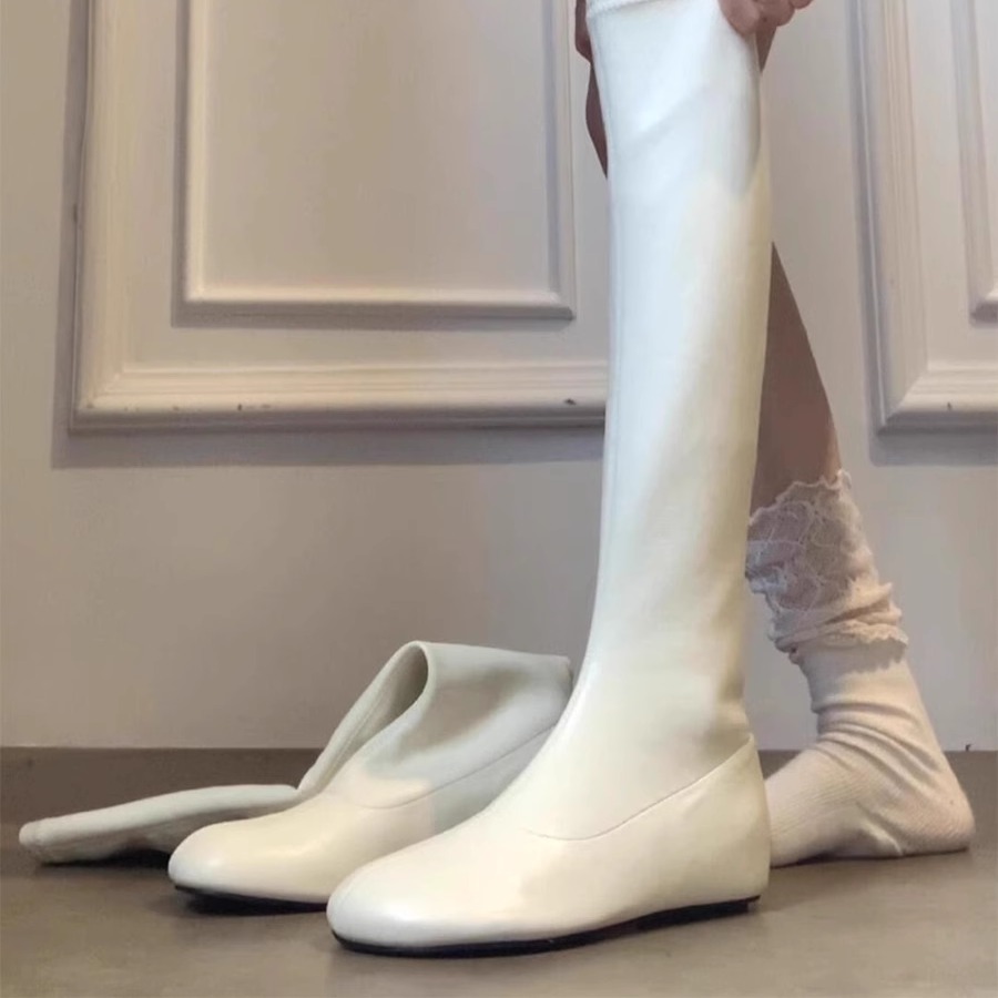 2025新款爆款白色超火绝美长靴