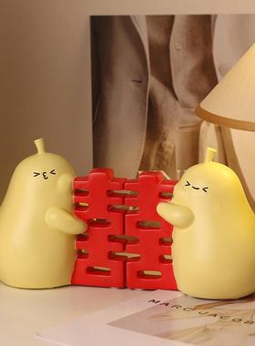 贝汉美喜字可爱抱抱梨摆件家居装饰品客厅桌面男女生新婚七夕礼物