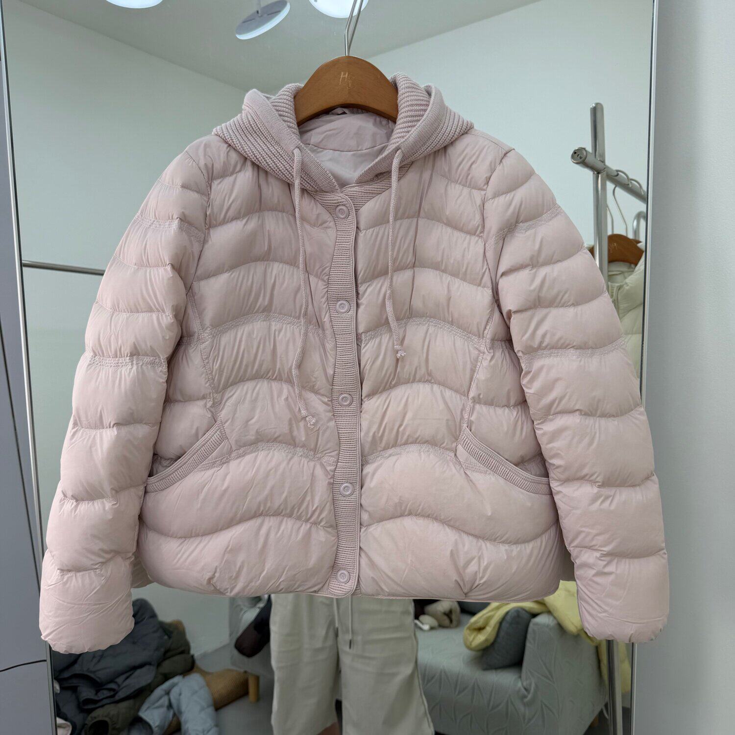 88013欧货针织拼接连帽短款羽绒服女90鸭绒小个子显瘦减龄外套冬