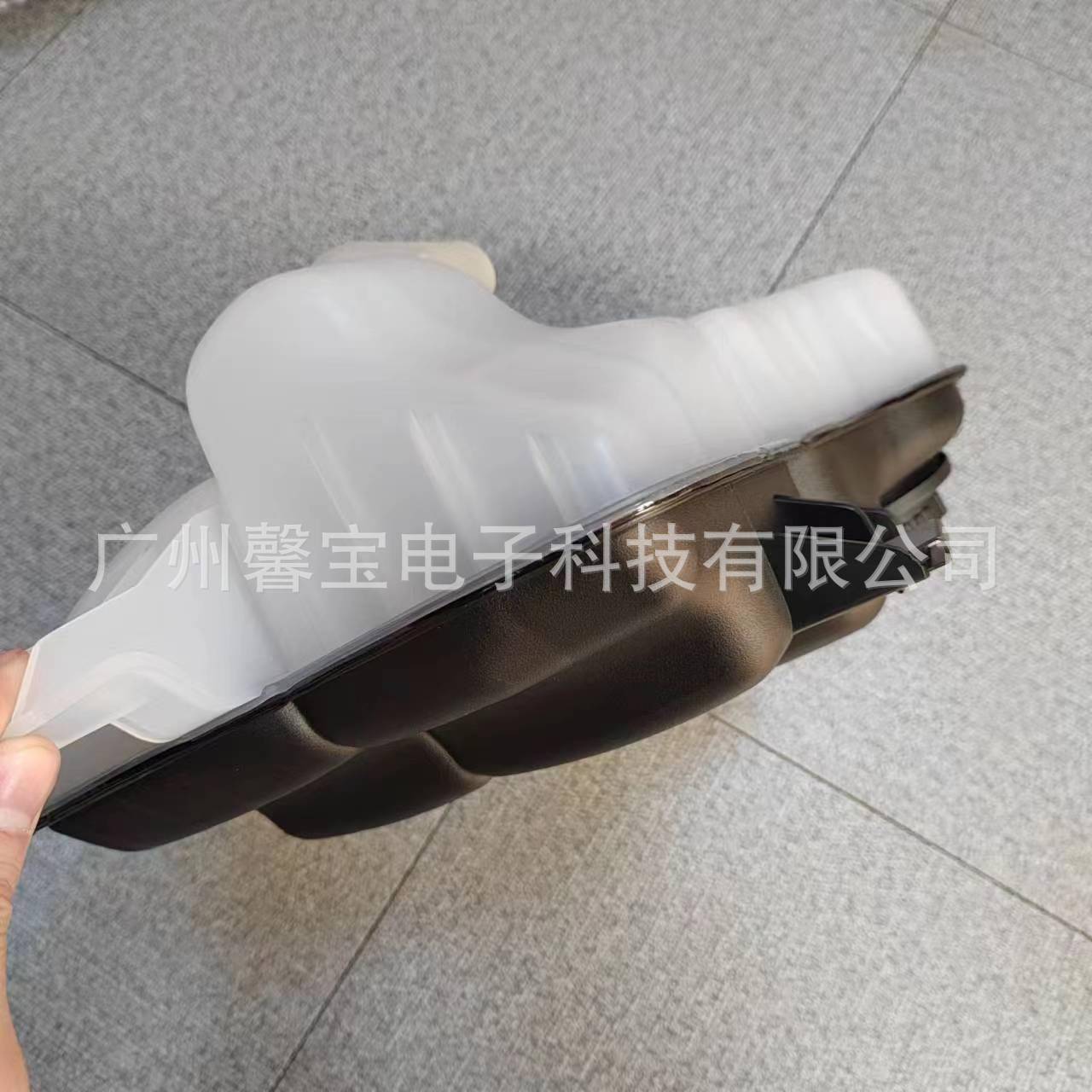 6C3Z8A080B汽车挡风玻璃清洗液储器适用于福特FORDF250/350/450