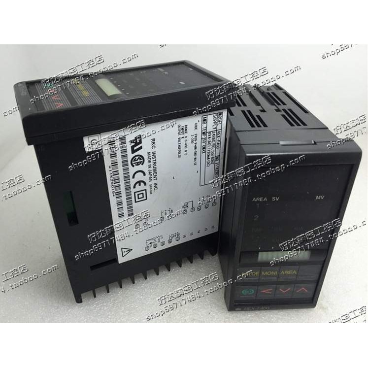 理化RKC温控器REX-F400 FK09-V*HN-5N5-NA/CEZ-200 现货