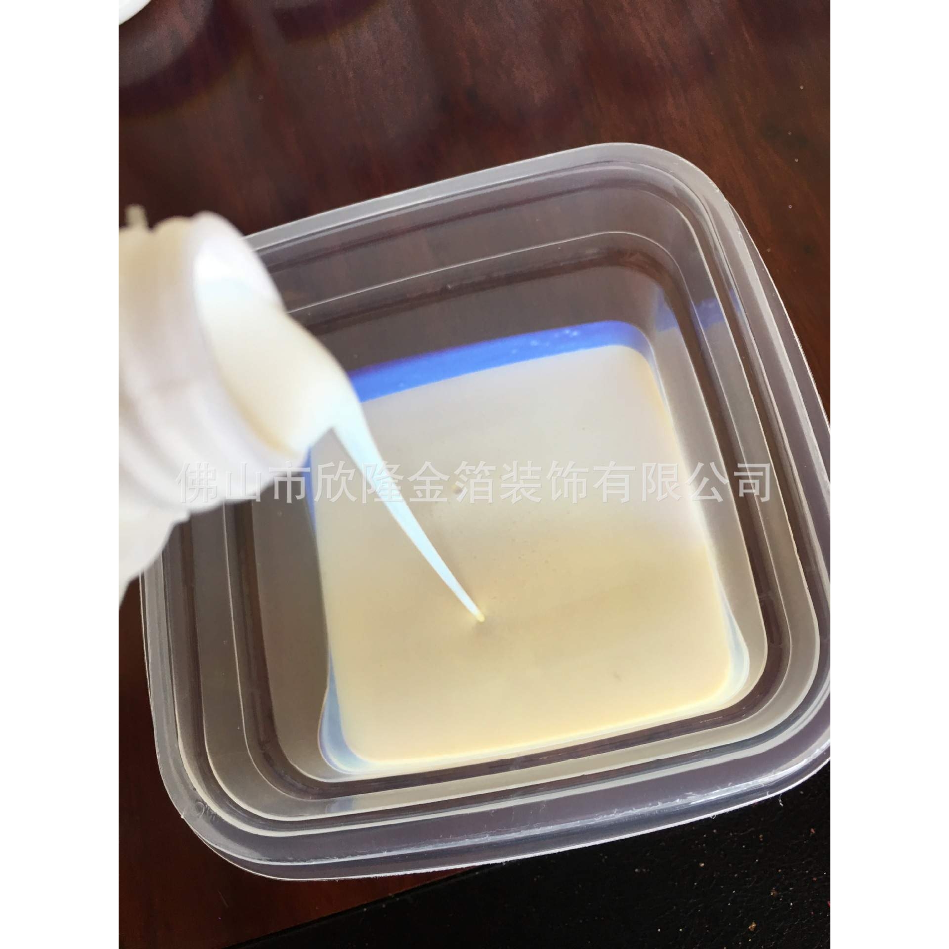 生产水性贴金箔胶水  无气味 粘力强 光面不化胶 蓝光胶高粘度