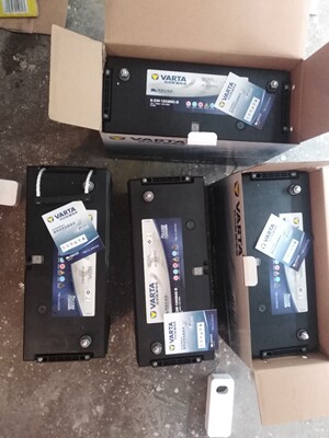 WA380-6轮式装载机畜电池湿08000-32220装载机配件