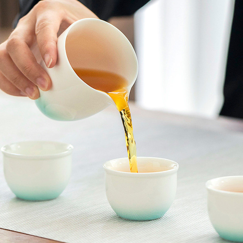 陶瓷渐层色公道杯茶海羊脂玉分茶器粉色女性中式功夫茶具配件公杯,餐饮具,公道杯,淘宝优惠券,粉丝福利购,淘宝优惠卷