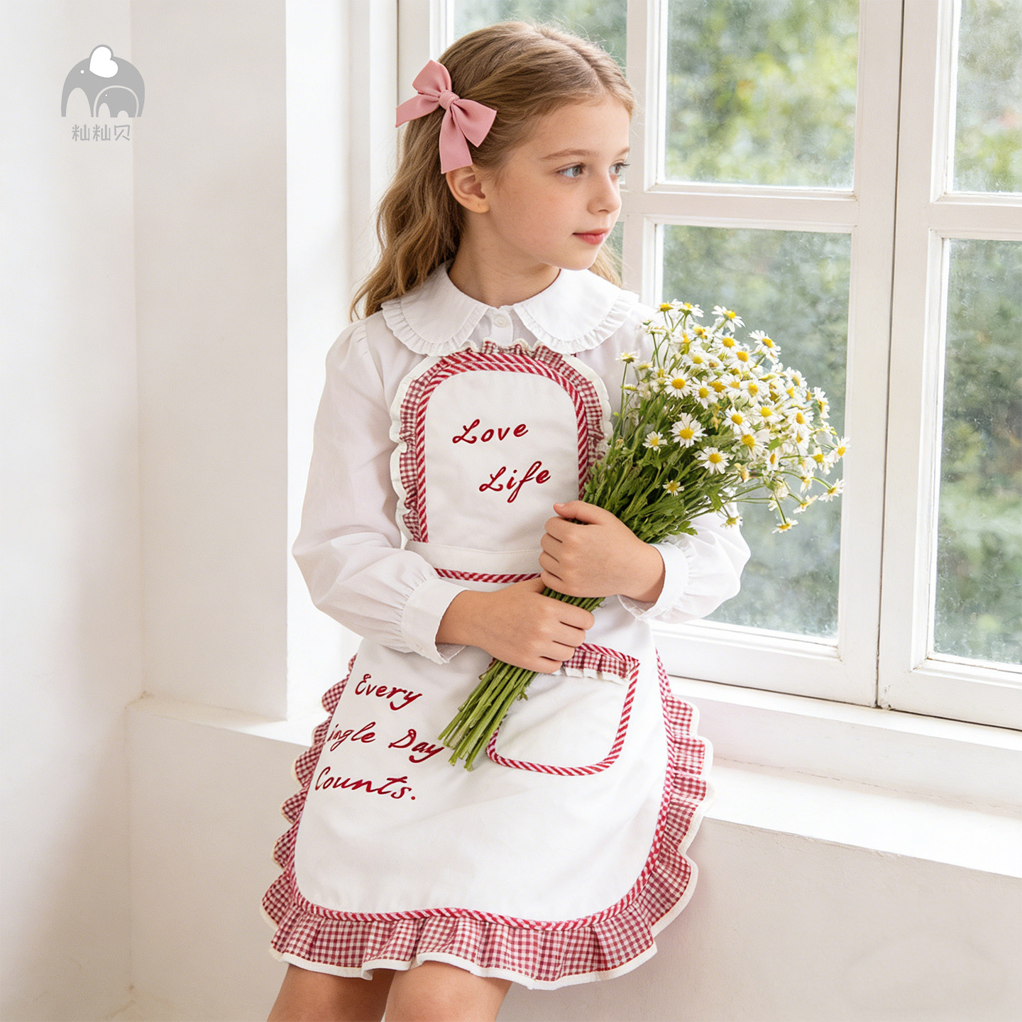 法式刺绣亲子围裙女孩女童厨房家用甜品烘焙可爱创意礼品2025新款