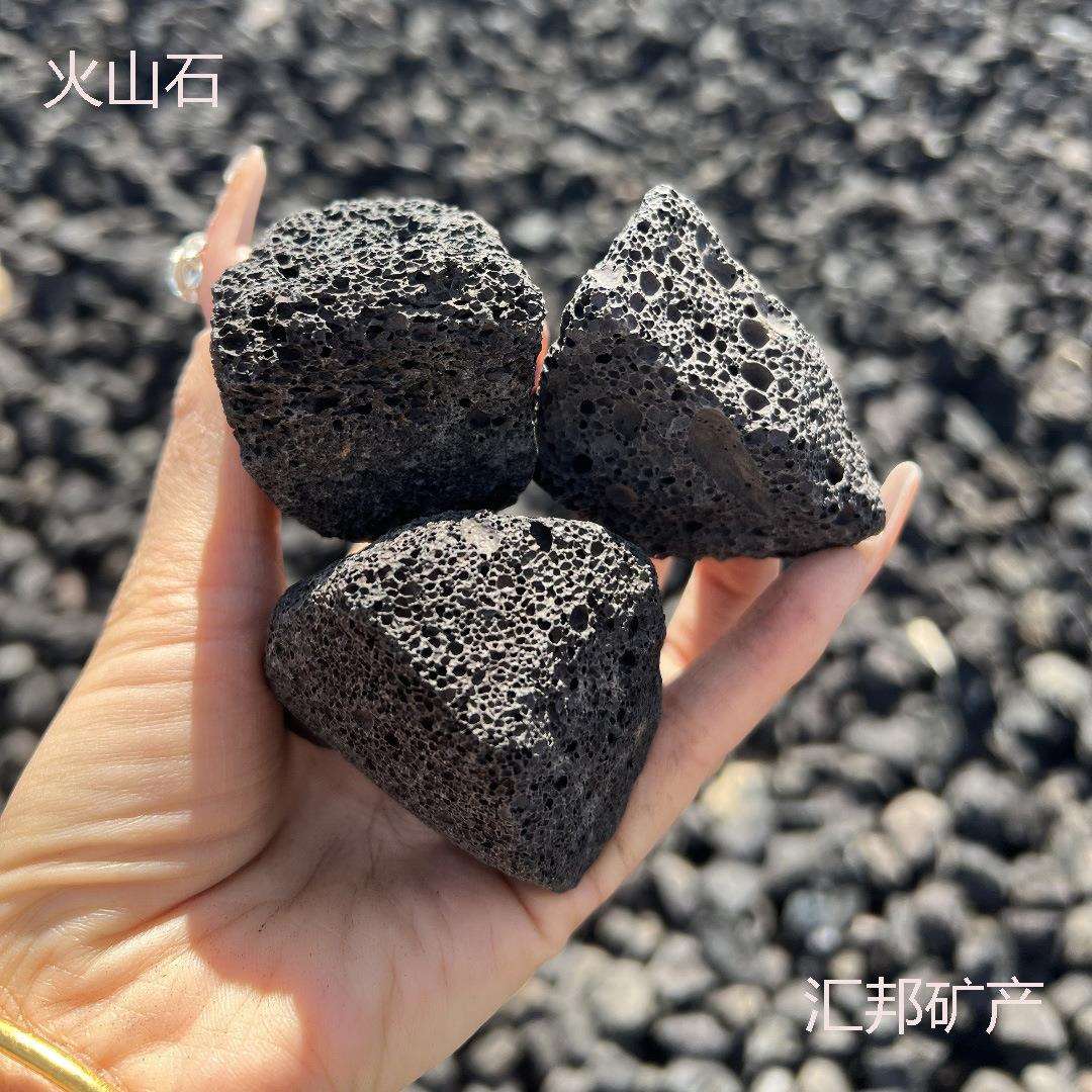 矿山直发火山石园林工程景观造景树坑填充种植用火山岩颗粒工程料