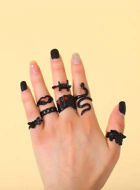2022亚马逊简约欧美创意个性叠戴组合戒指套装10件套黑色戒指