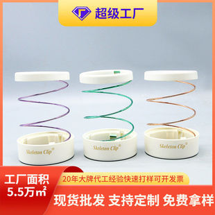 玫瑰金镂空震圆柱笔筒学生桌面收纳公用品设计可伸缩笔筒