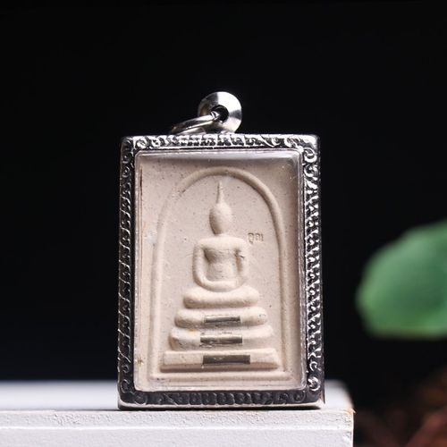 泰国佛牌 龙婆培 崇迪佛 龙婆本 九层崇迪佛 正牌项链吊坠