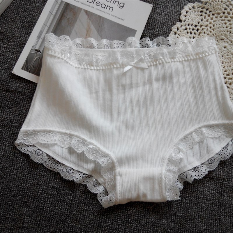 3条女士纯棉内裤白色小平角包臀无痕蕾丝大码胖mm全棉档透气日单