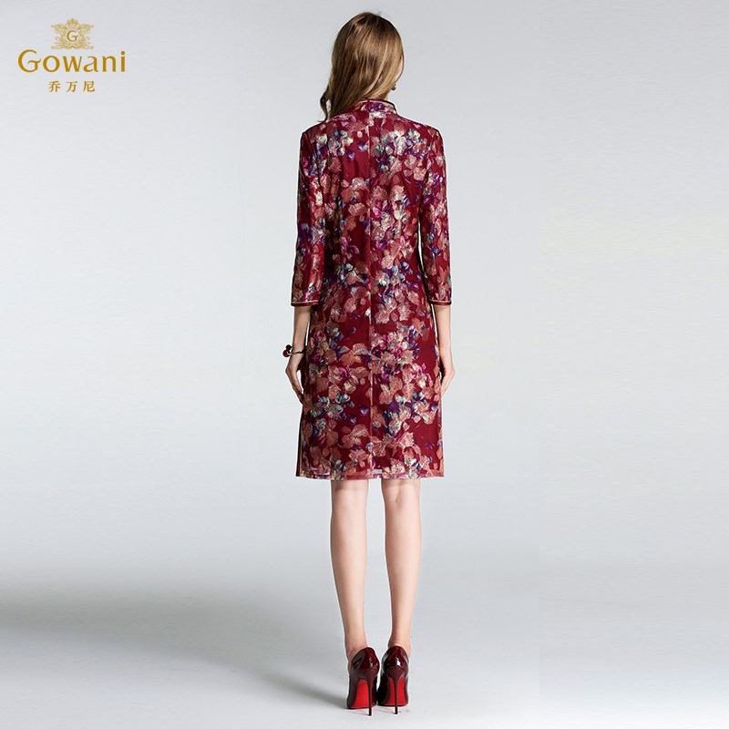 乔万尼商场冬季新款连衣裙女加厚修身显瘦绣花喜宴中国风旗袍裙子