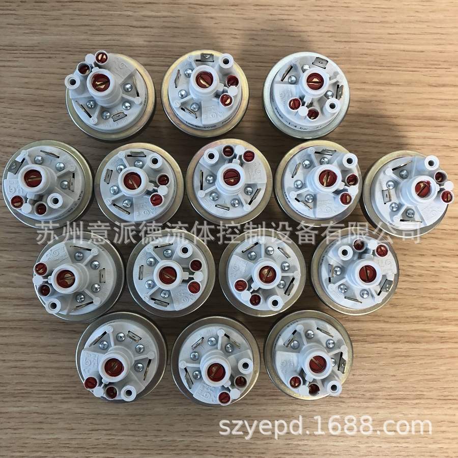 德国BECK压力开关，901.21，-200/-900mbar，现货