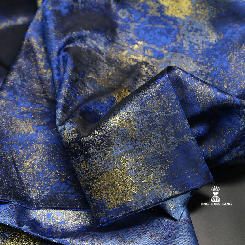 鎏金双面织锦缎抽象提花面料 马面汉服裙廓形外套服装设计师面料