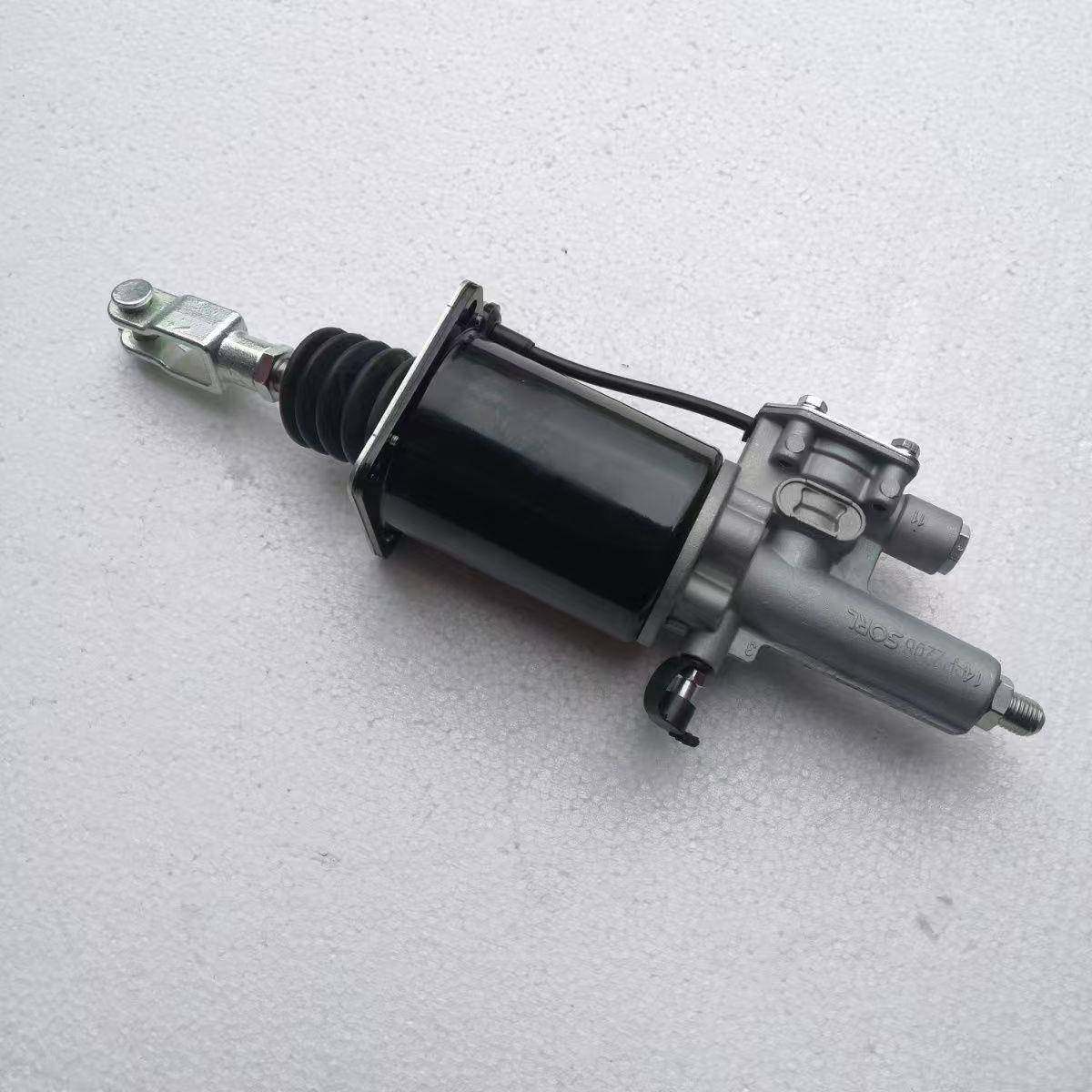 8K9一汽解放J6F离合分泵/离合器助力器/离合器助力泵总成解放