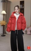 2.7C A8178 云感蓬松面包服连帽羽绒短外套 小红帽 新款