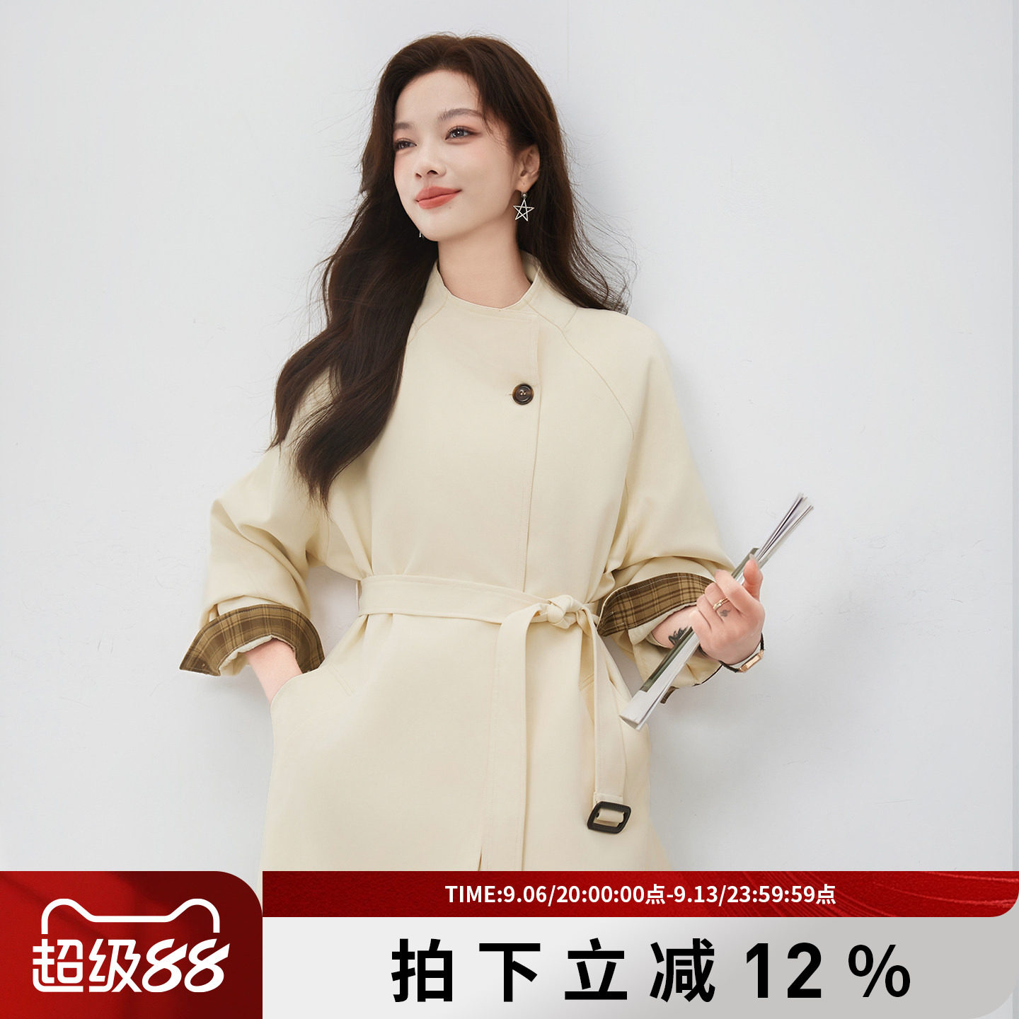 诗萌老钱风松弛感风衣女