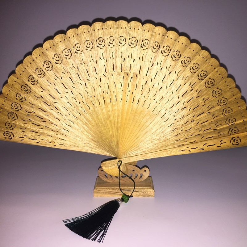 玫瑰花款金丝楠苏扇小叶桢楠水波纹扇子枯木老料镂空实木工艺摆件