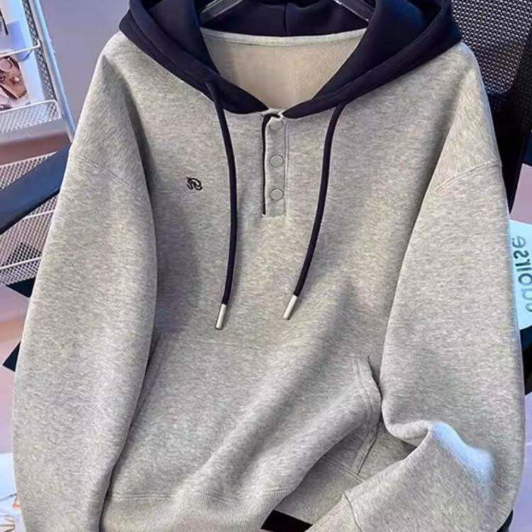 2026超火初中生高中学生女生衣服冬装高颜值加绒加厚连帽运动衫上