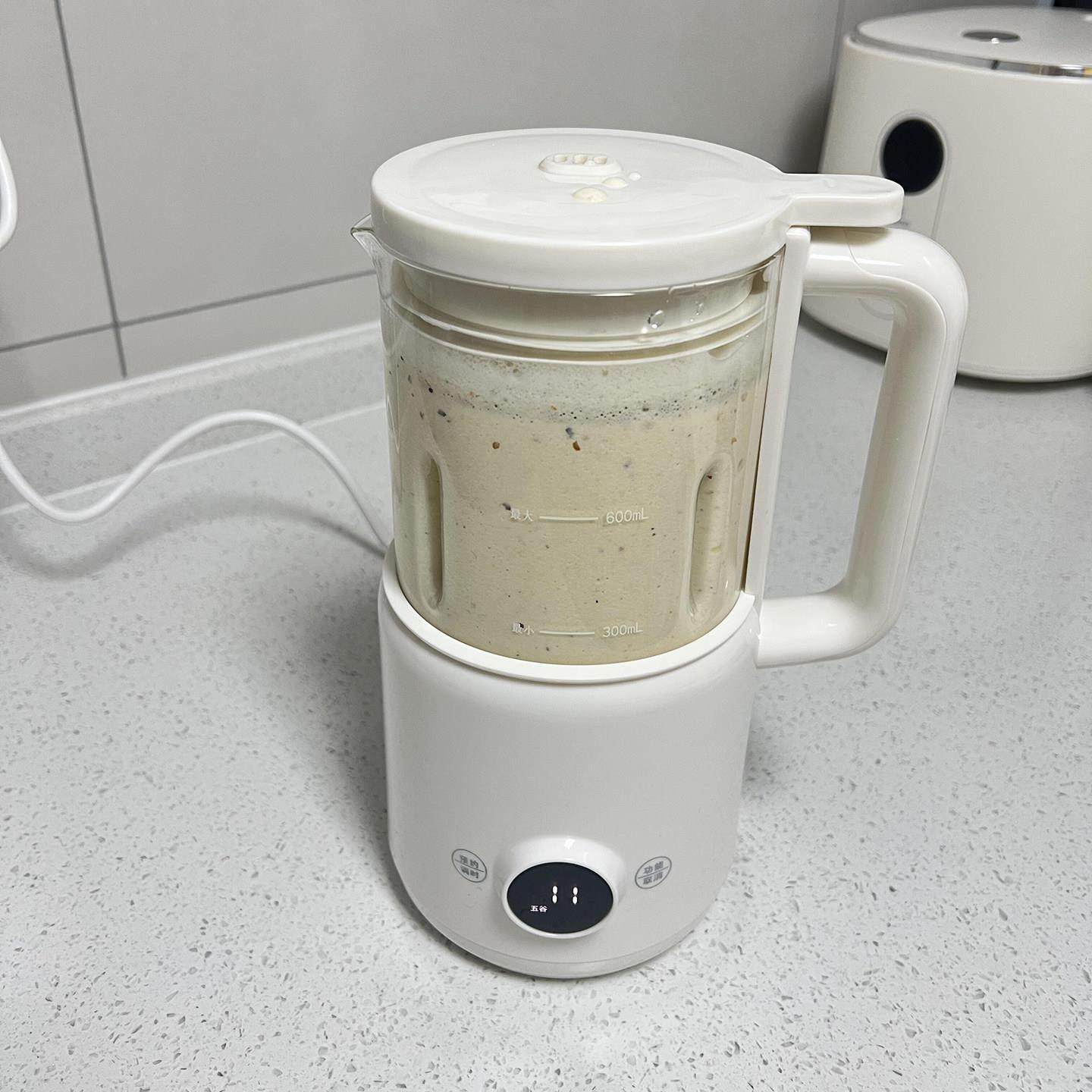 迷你榨橙汁柠檬食品级榨汁器炸果汁1-2人磨浆机2025新款豆浆机,厨房电器,迷你榨汁机,淘宝优惠券,粉丝福利购,淘宝优惠卷