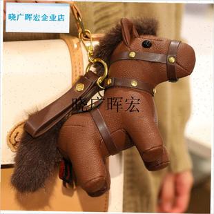 小马包包挂件女精致高级感马年吉B祥物2026春节皮质生肖马玩偶公l