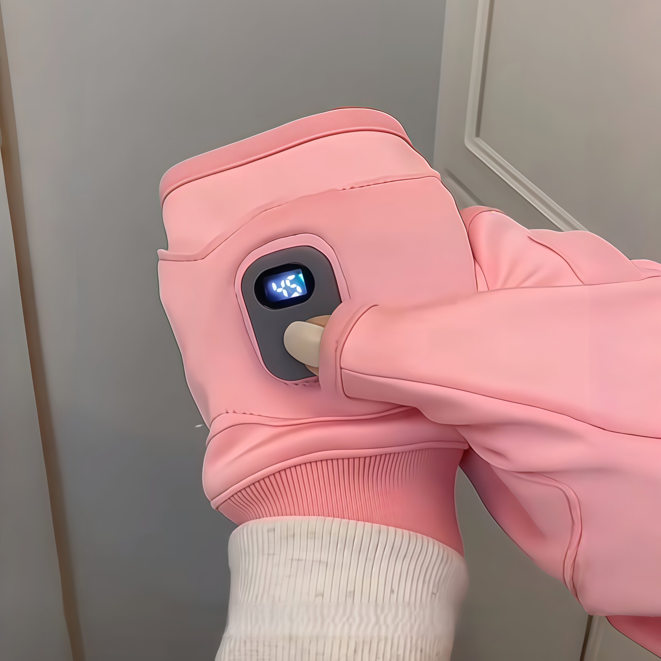 石墨烯快速加热手套游戏办公户外半指智能温控长续航暖手宝USB