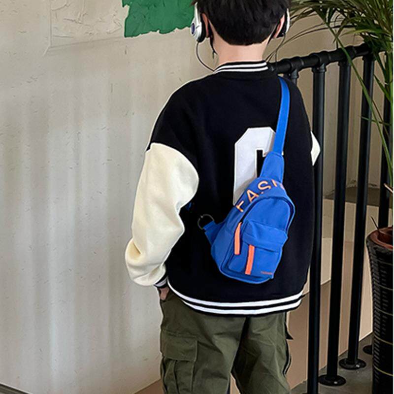 男童斜挎包韩版帅气儿童胸包时尚轻便百搭潮外出旅游男孩子小背包