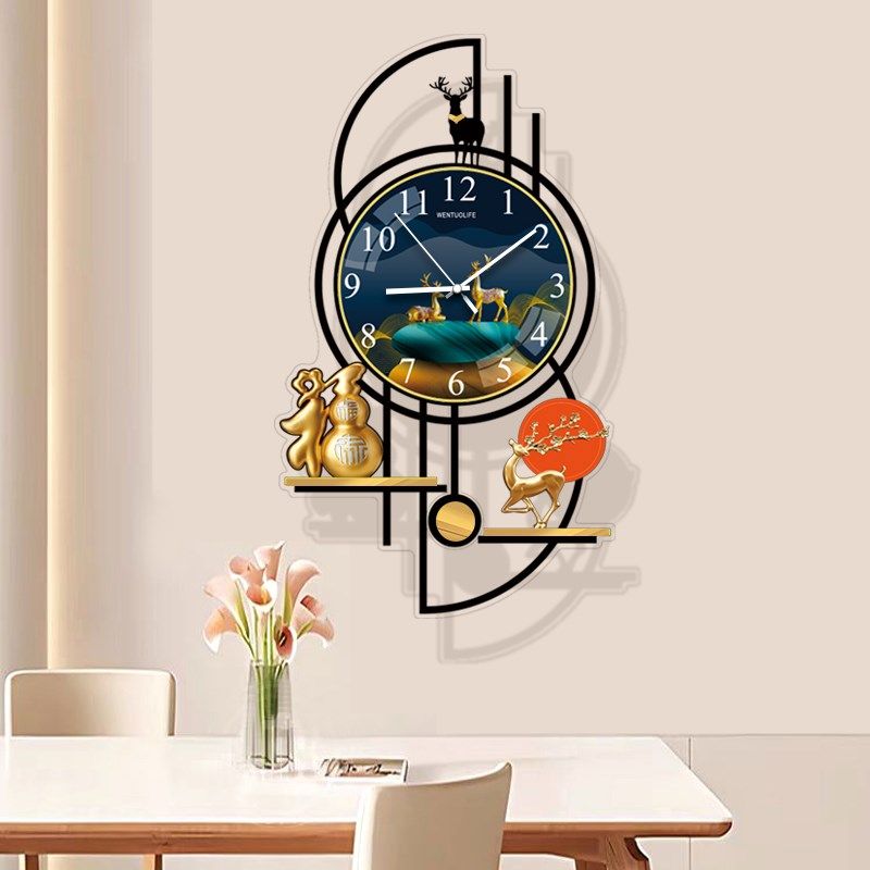 2024新款福鹿钟表挂钟客厅免打孔轻奢高级壁挂表静音家用时钟挂墙