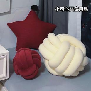 饰 2024新年抱枕客厅沙发高级感喜庆靠枕靠垫红色春节抱枕儿童房装