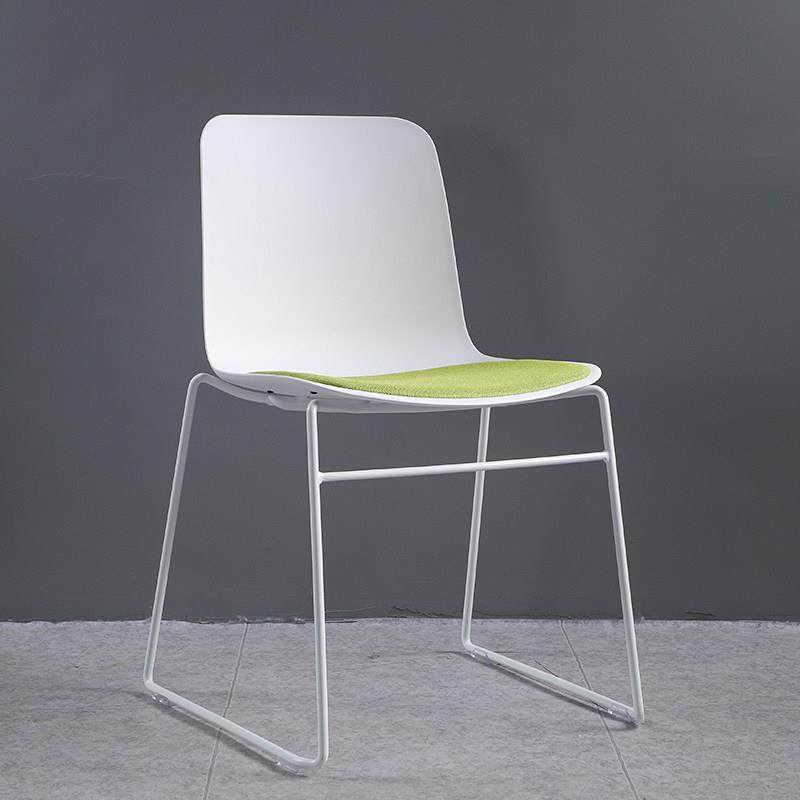 培训椅办公椅可叠落洽谈椅无扶手塑料靠背椅办公室会议椅电脑椅子