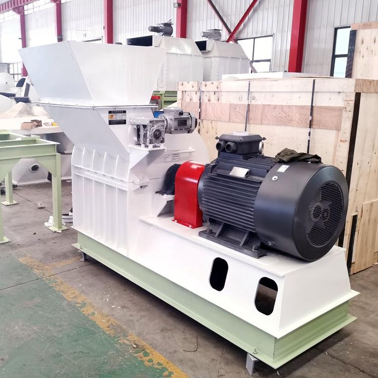 多功能锤片式粉碎机树枝柠条特制粉碎机秸秆粉碎机生产厂家